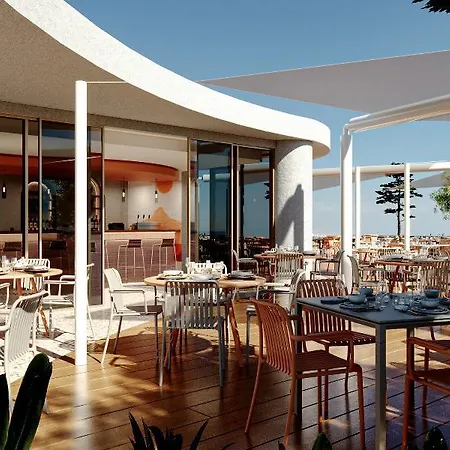 West By Ihg Отель 5*