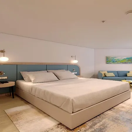 West By Ihg