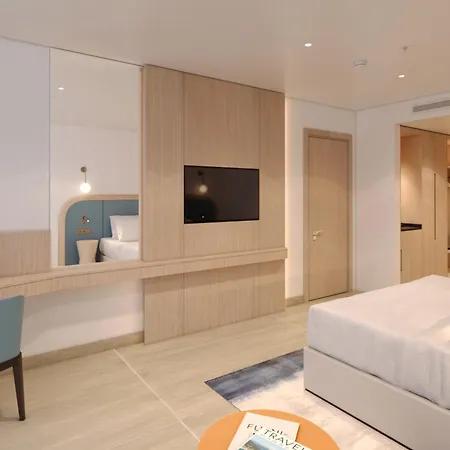 Hotel West By Ihg